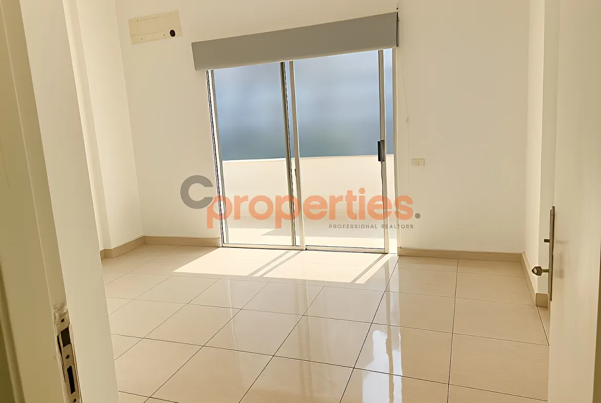 Office for rent in Dekwaneh