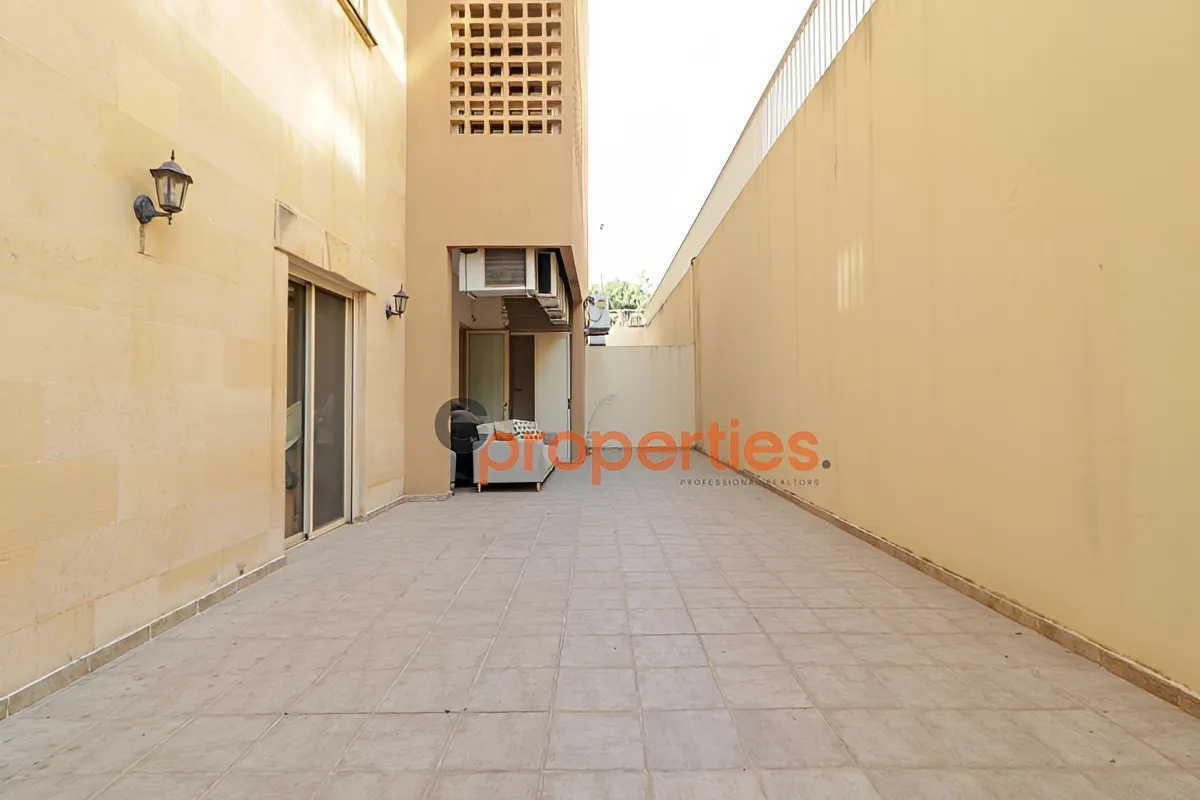 Apartment for Rent in Mtaileb