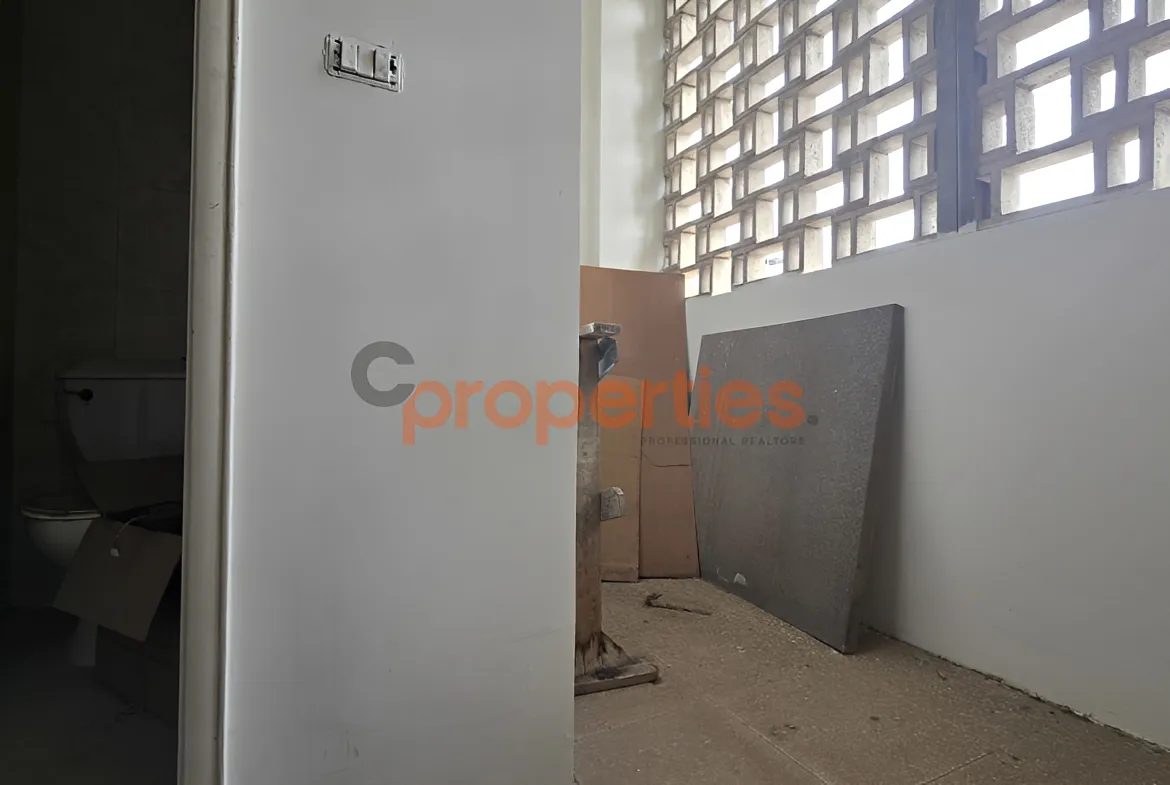 Apartment for Sale in Forn El Chebbak