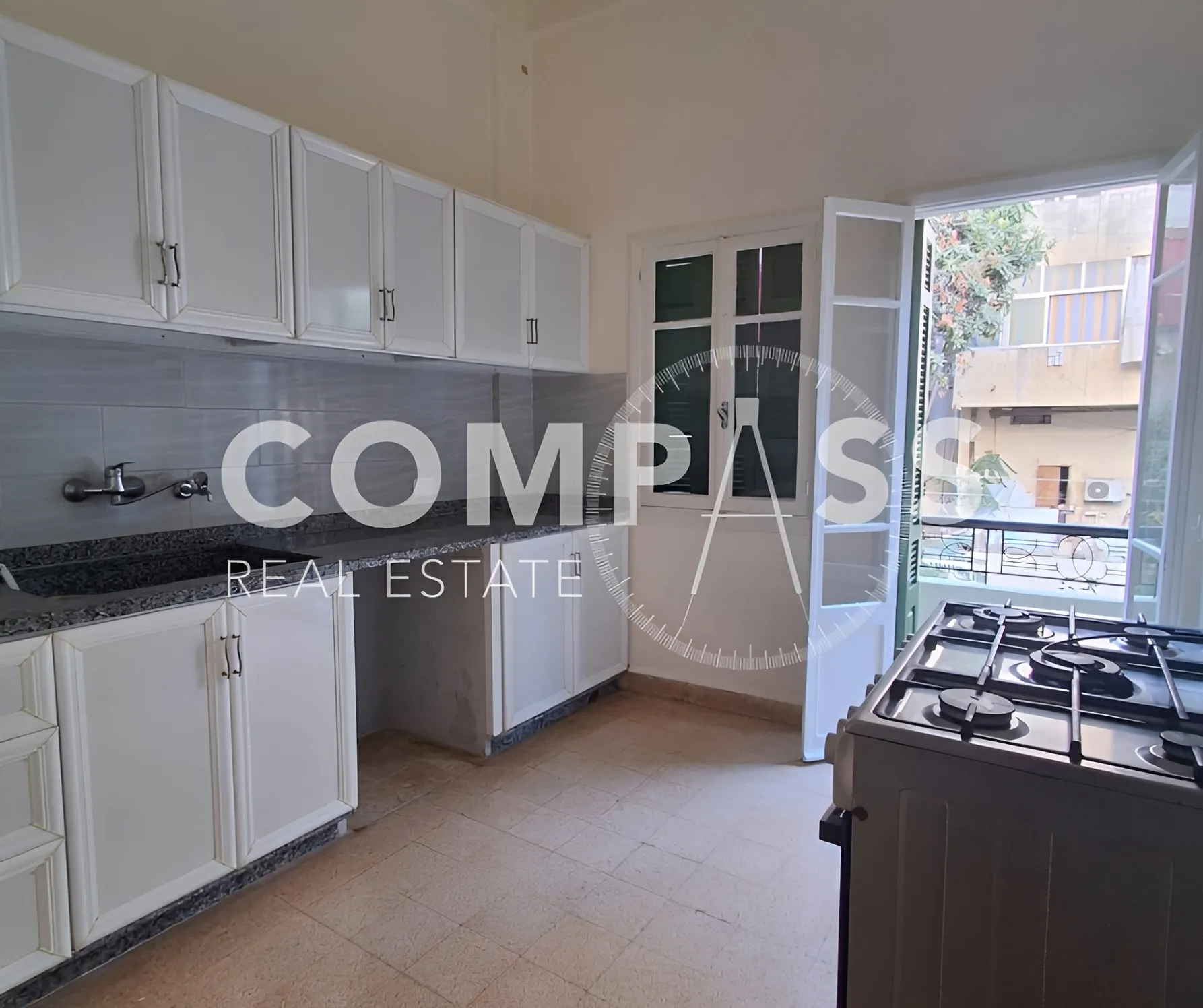 Apartment for rent in Achrafieh