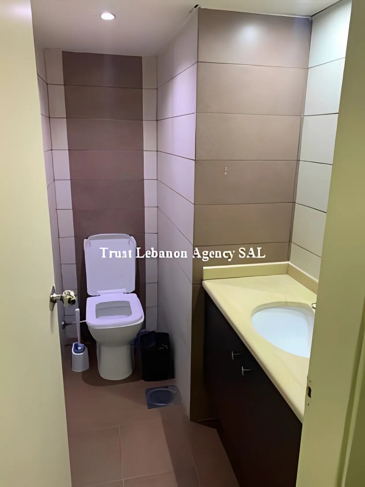 Office For Rent in Metn, Zalka