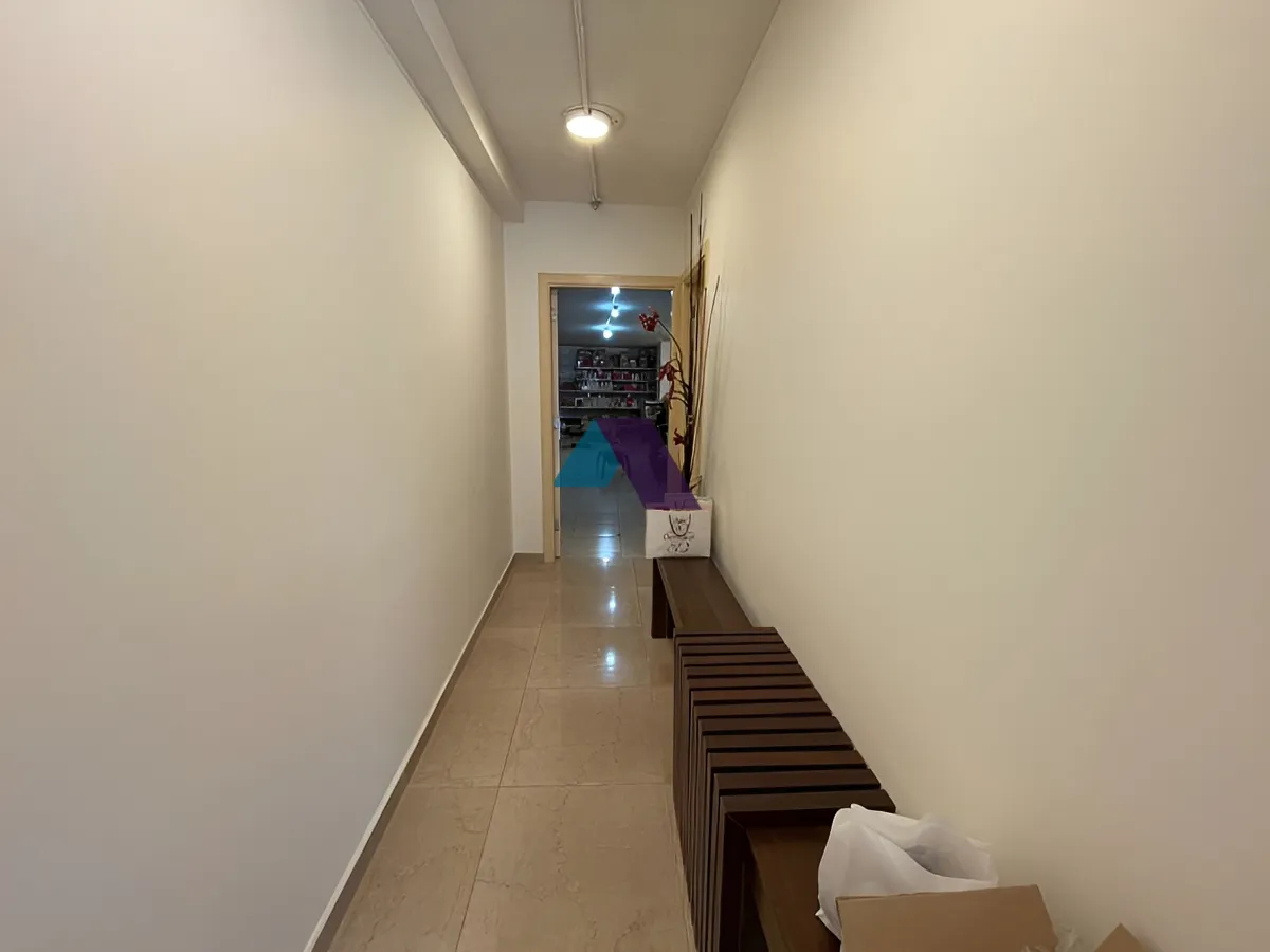 Showroom for Sale in Bir Hasan