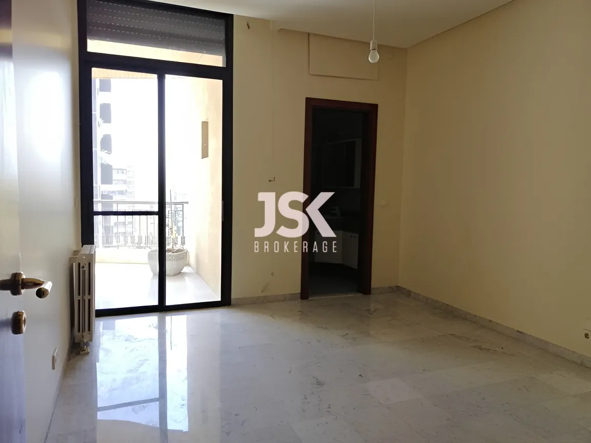 Apartment for Rent in Sioufi