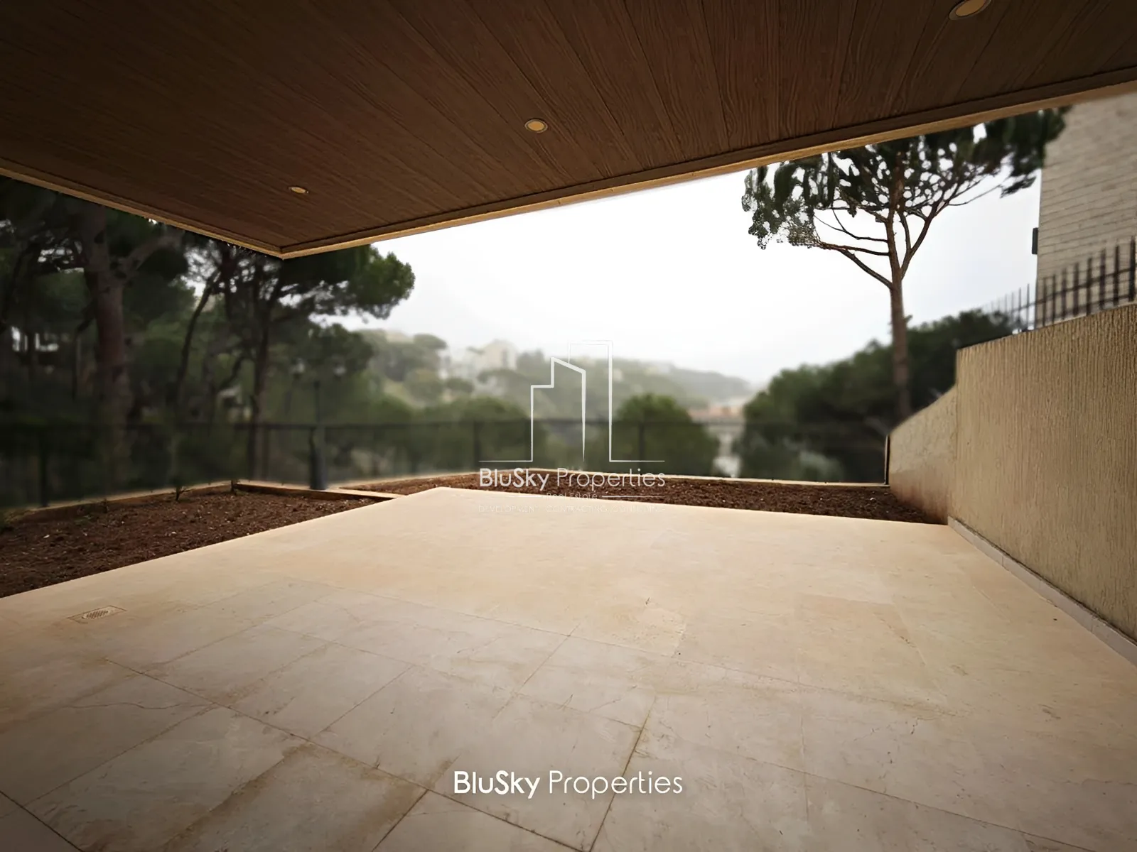 Apartment for Sale in Mar Chaaya - 3 bed, 4 bath