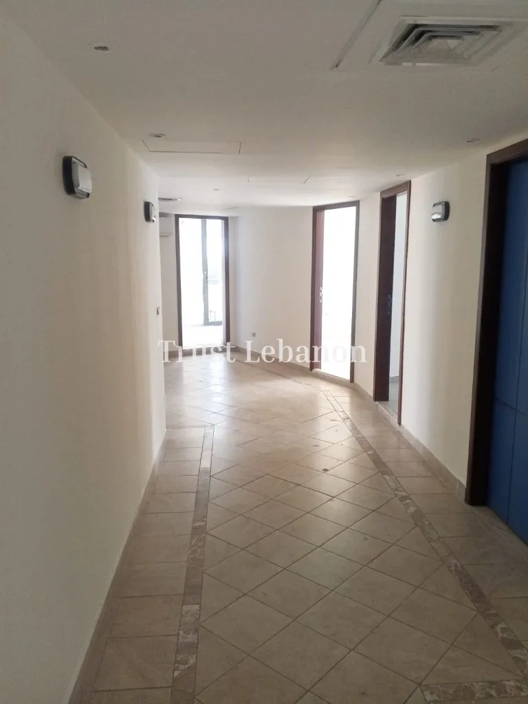 Office for rent in Hamra, Beirut, Lebanon