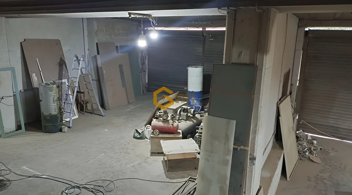 Warehouse for sale in Nahr El Mot، Lebanon