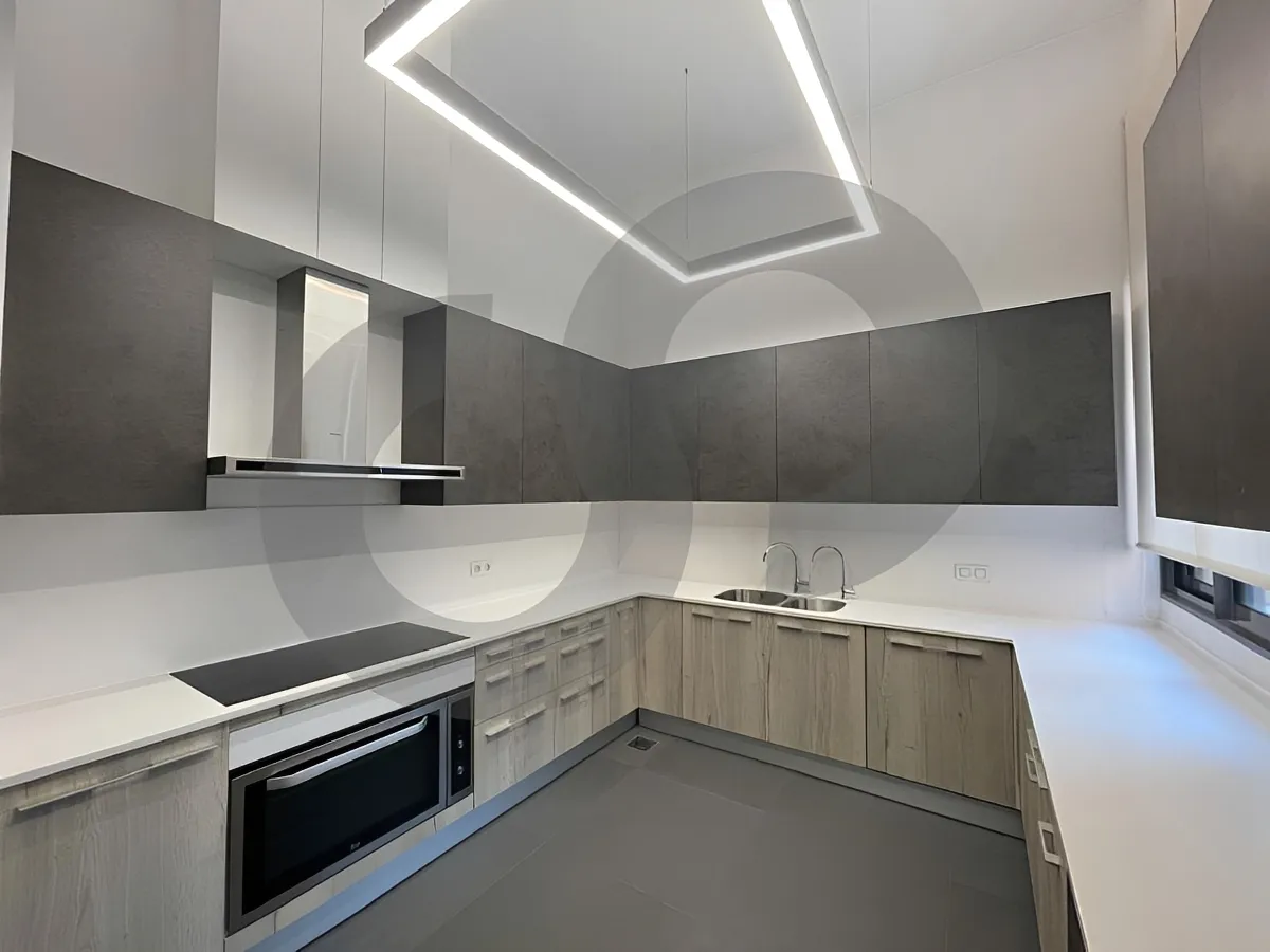 Apartment for Sale in Badaro - 4 bed, 5 bath