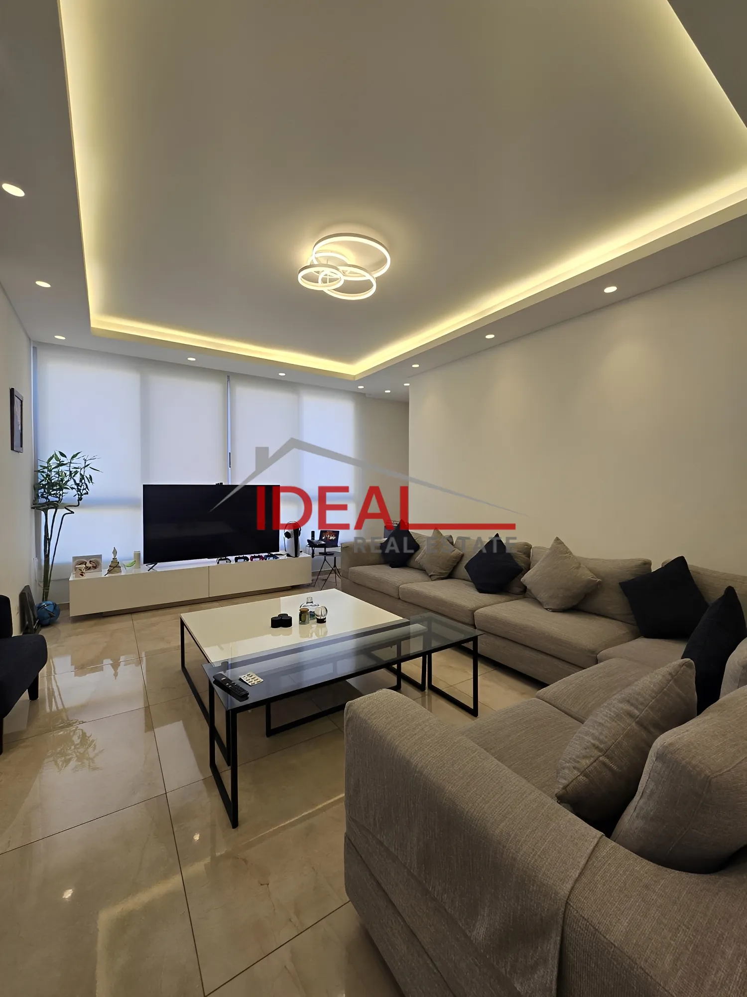 Apartment for Sale in Ain el remmeneh