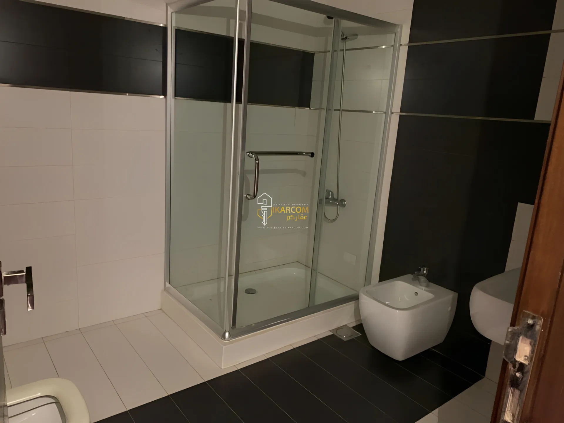 Apartment for Sale in Aaoukar, Lebanon