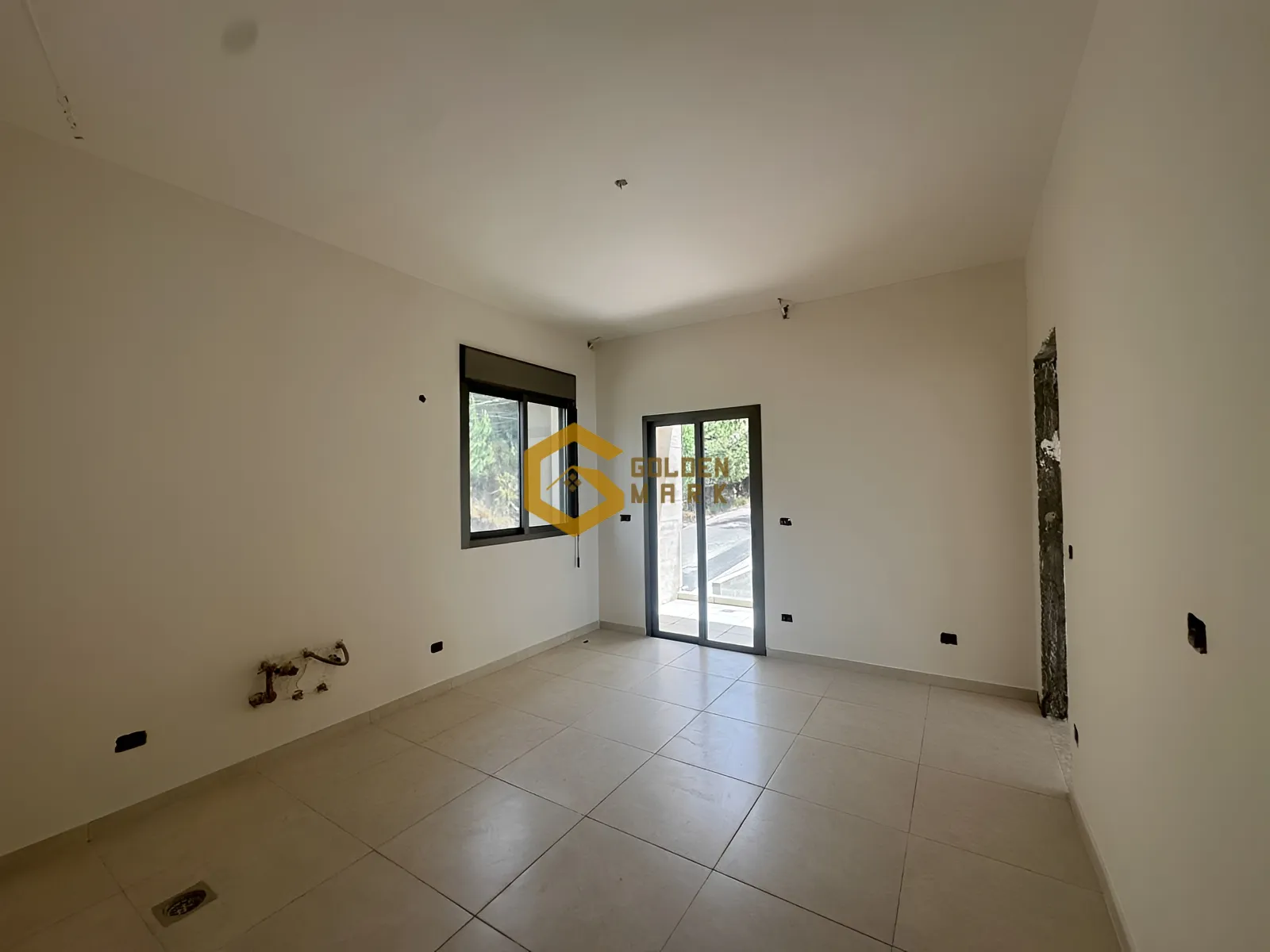 Apartment for Sale in Bsalim - 3 bed, 3 bath
