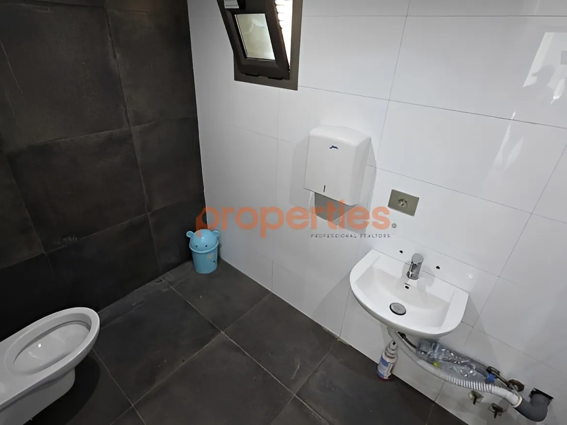 Office for Sale in Sin El Fil