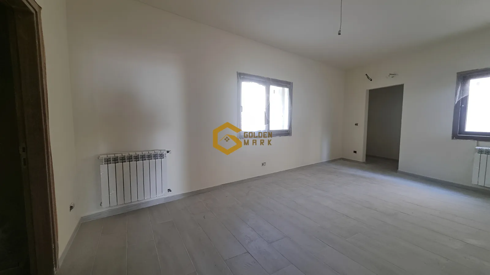 Apartment for Sale in Qornet El Hamra - 3 bed, 4 bath