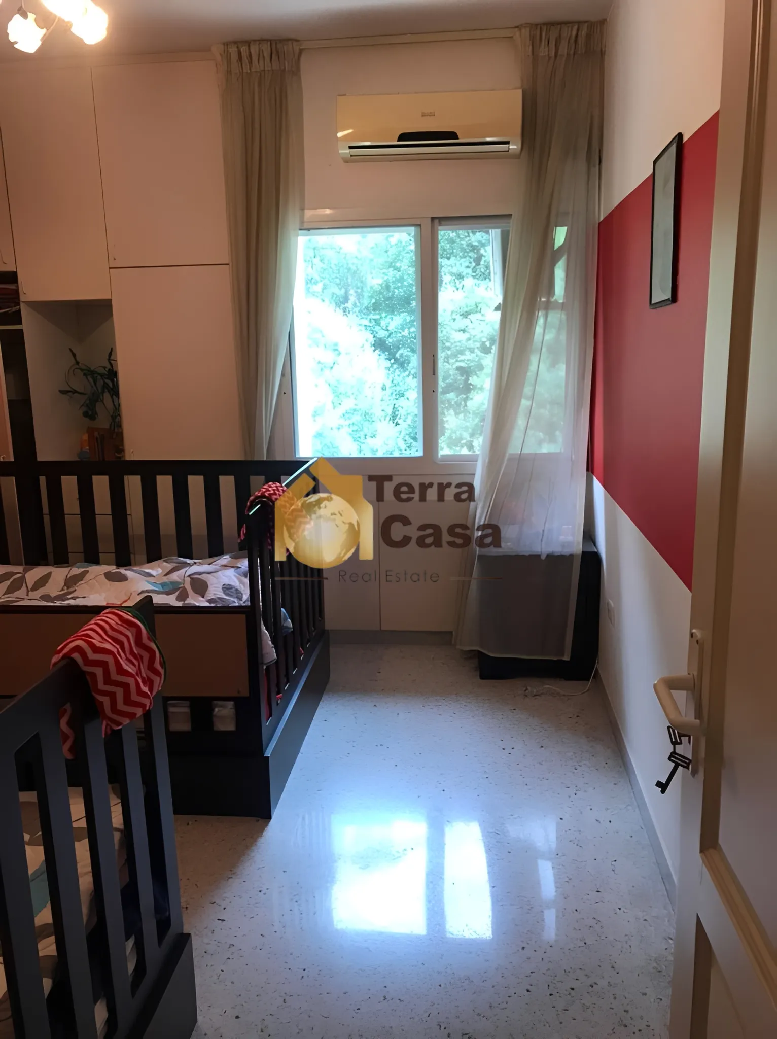 Apartment for sale in Haret Sakher