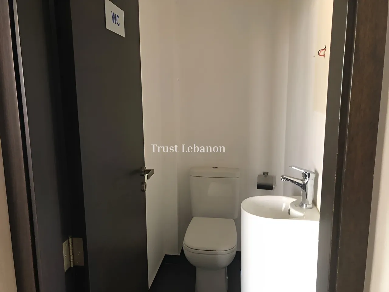 Office for rent in Zalqa, Lebanon