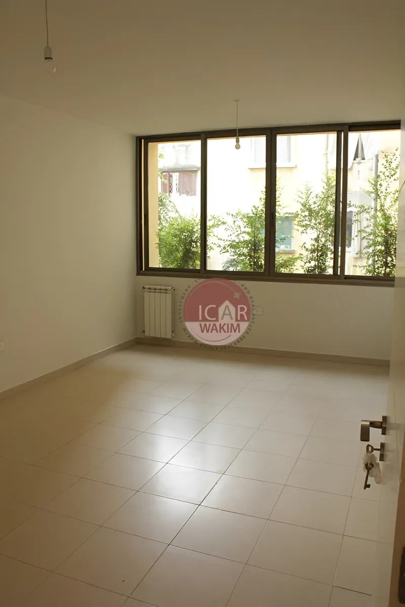 Apartment for Sale in Jisr El Bacha - 3 bed, 3 bath