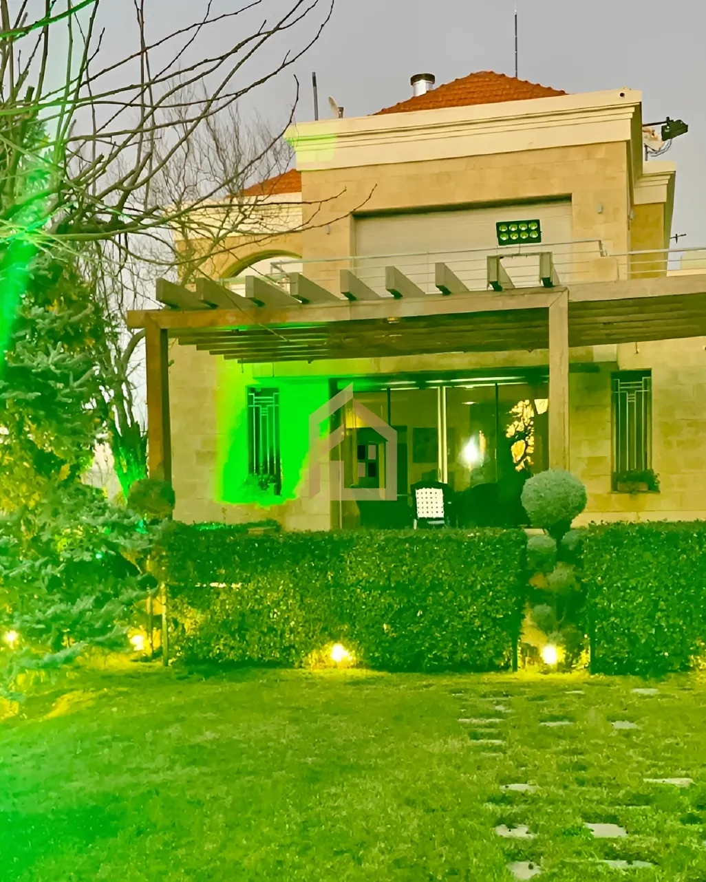 Villa for rent in Saoufar, Lebanon - 6 bed, 5 bath