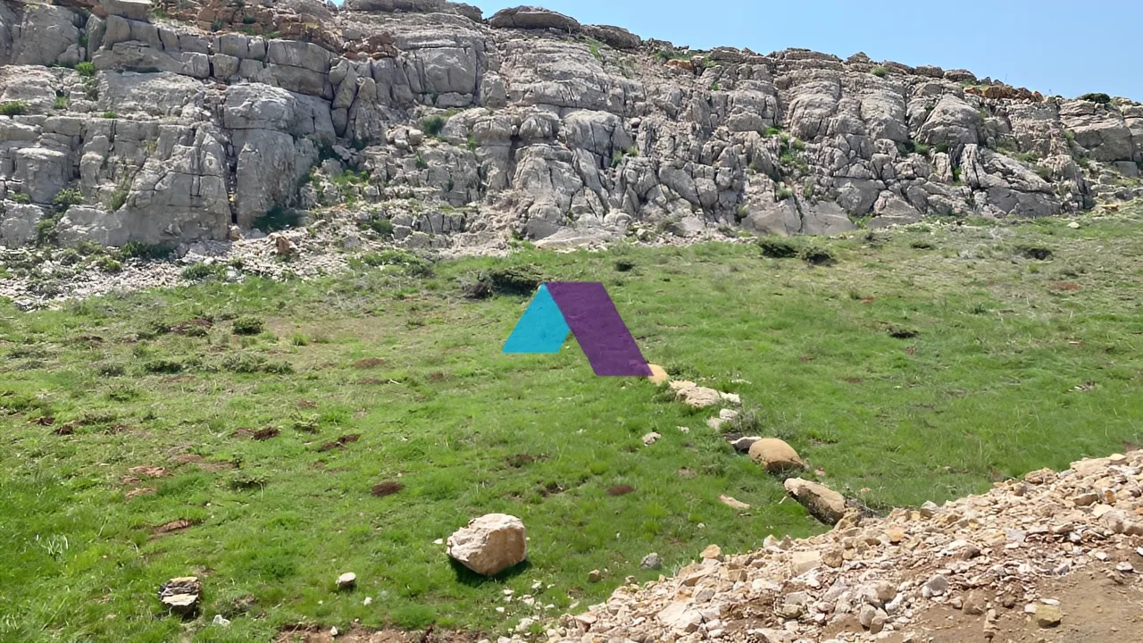 Land for Sale in Qanat Bakich