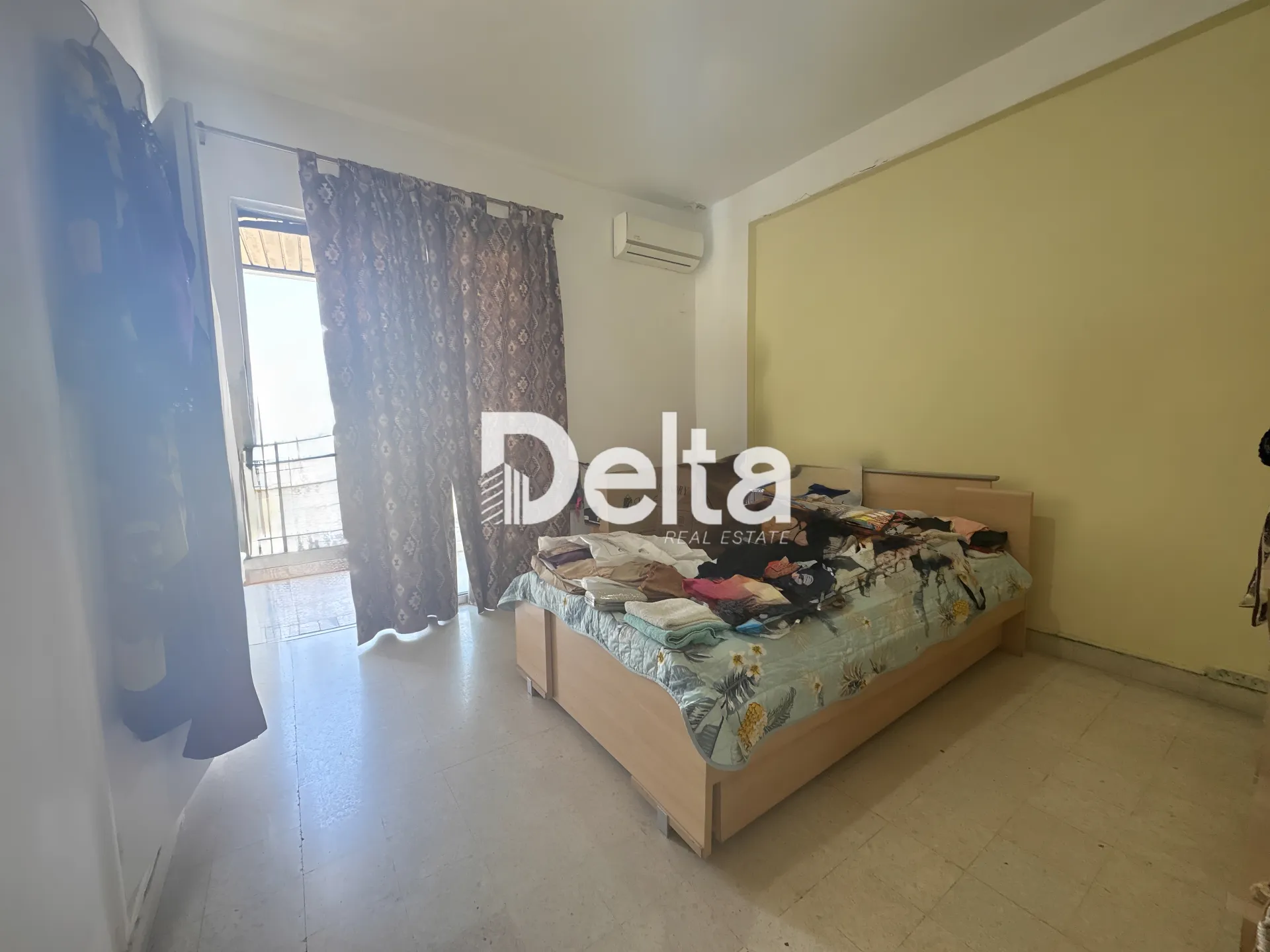 Apartment for sale in Mar elias, beirut, lebanon - 3 bed, 2.0 bath