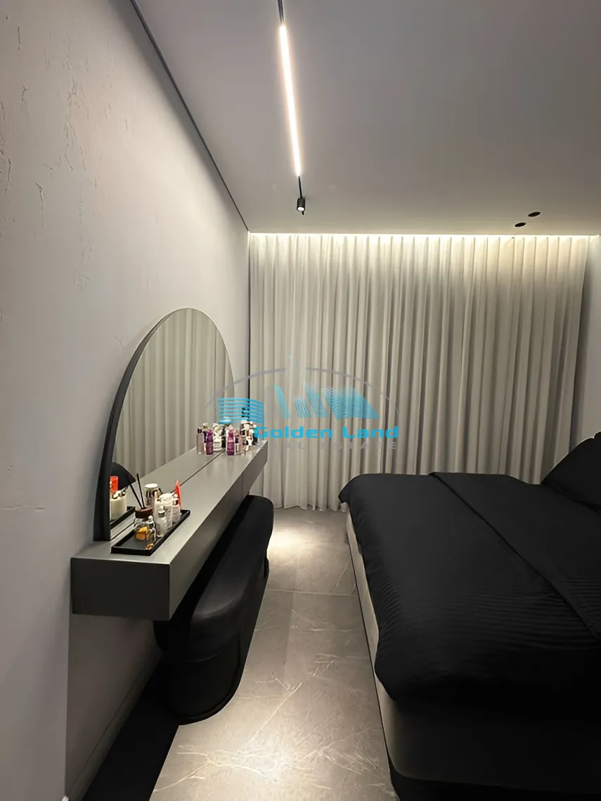 Apartment for Sale in Sakiet El Janzeer, Lebanon Beirut, Lebanon - 3 bed, 4 bath