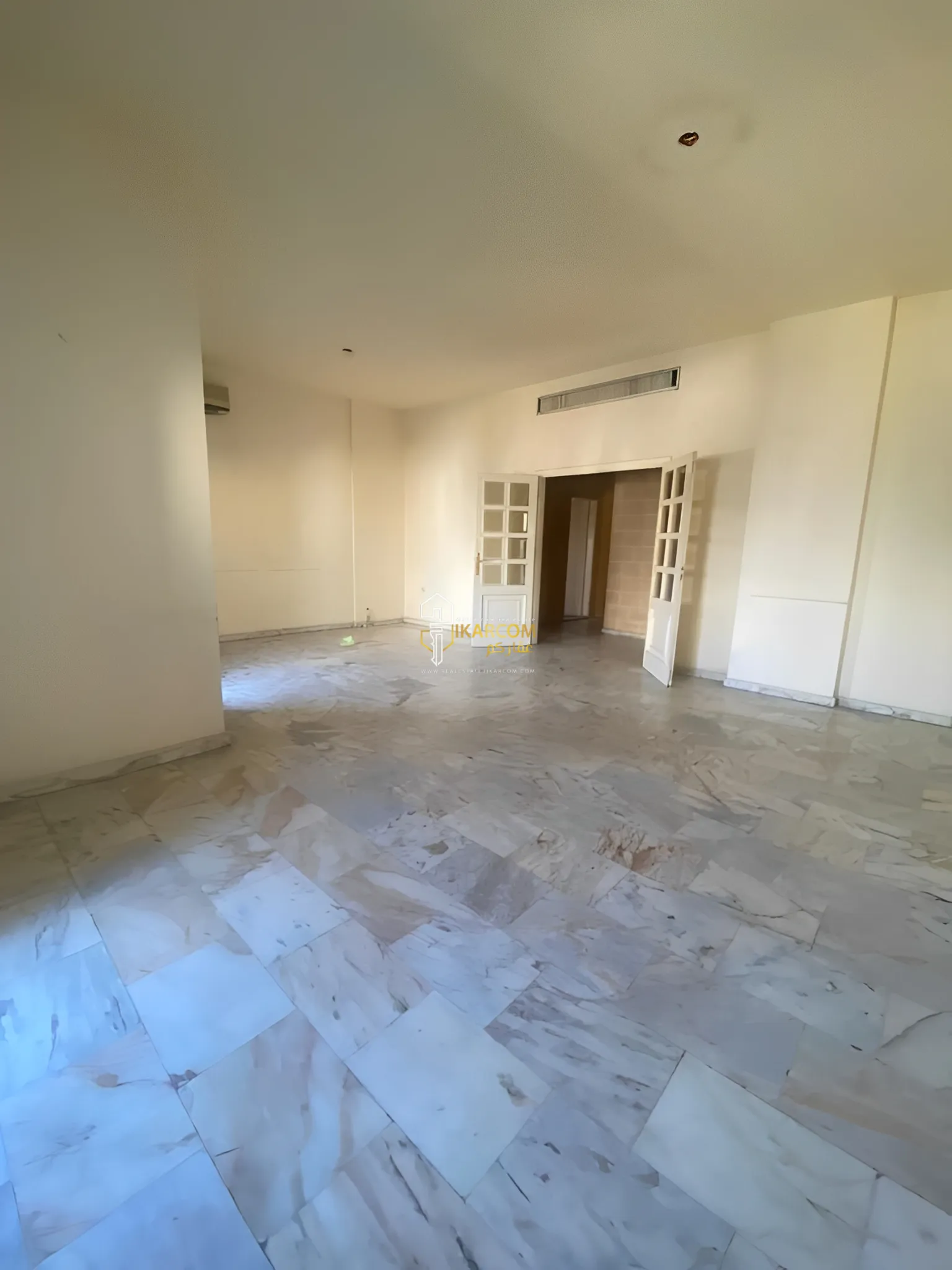 Apartment for Sale in Wata El Msaytbeh, Beirut