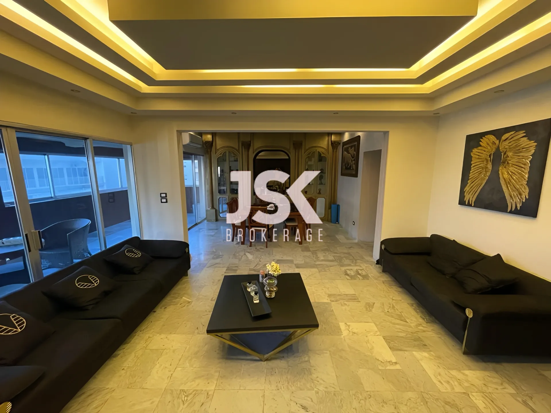 Apartment for Sale in Ramleh Al Bayda, Beirut, Lebanon