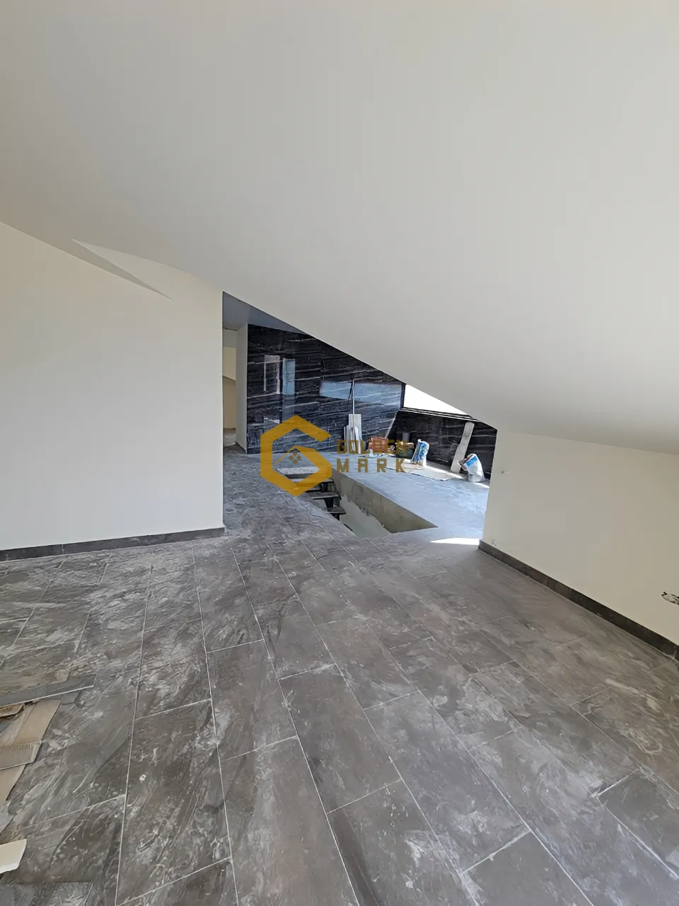 Duplex for Sale in Fidar