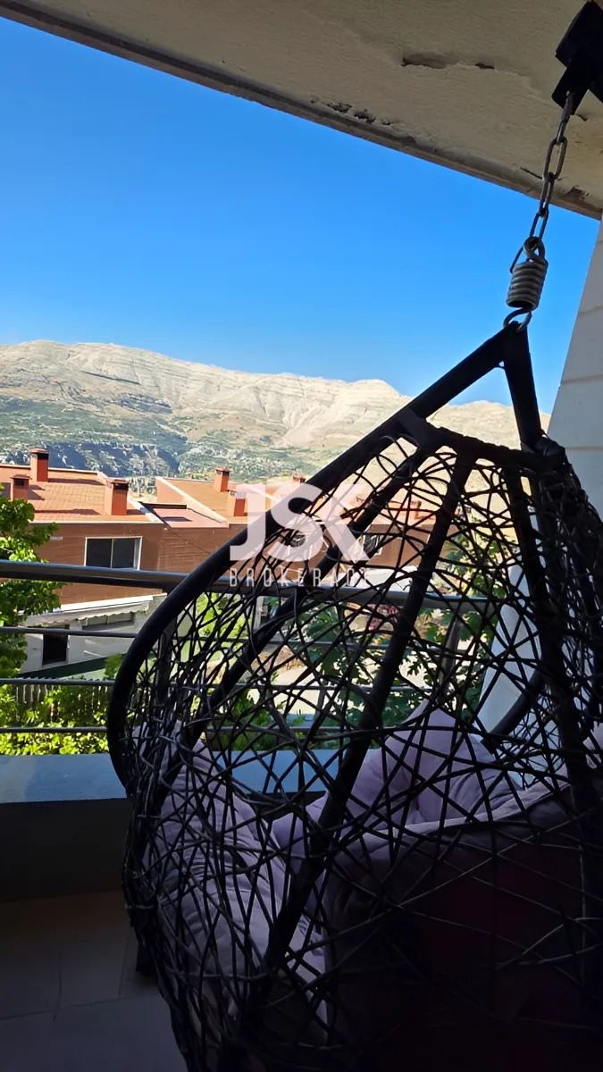 Chalet for sale in Zaarour