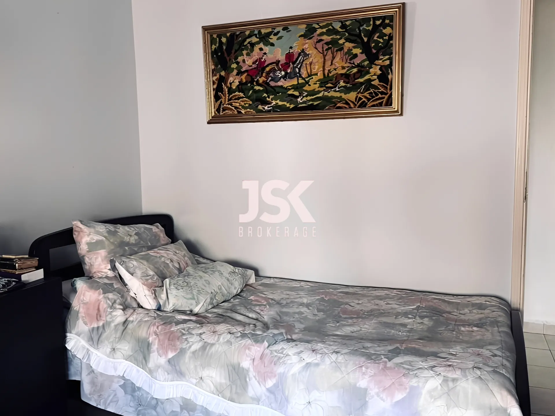 Apartment for Sale in Hosrayel