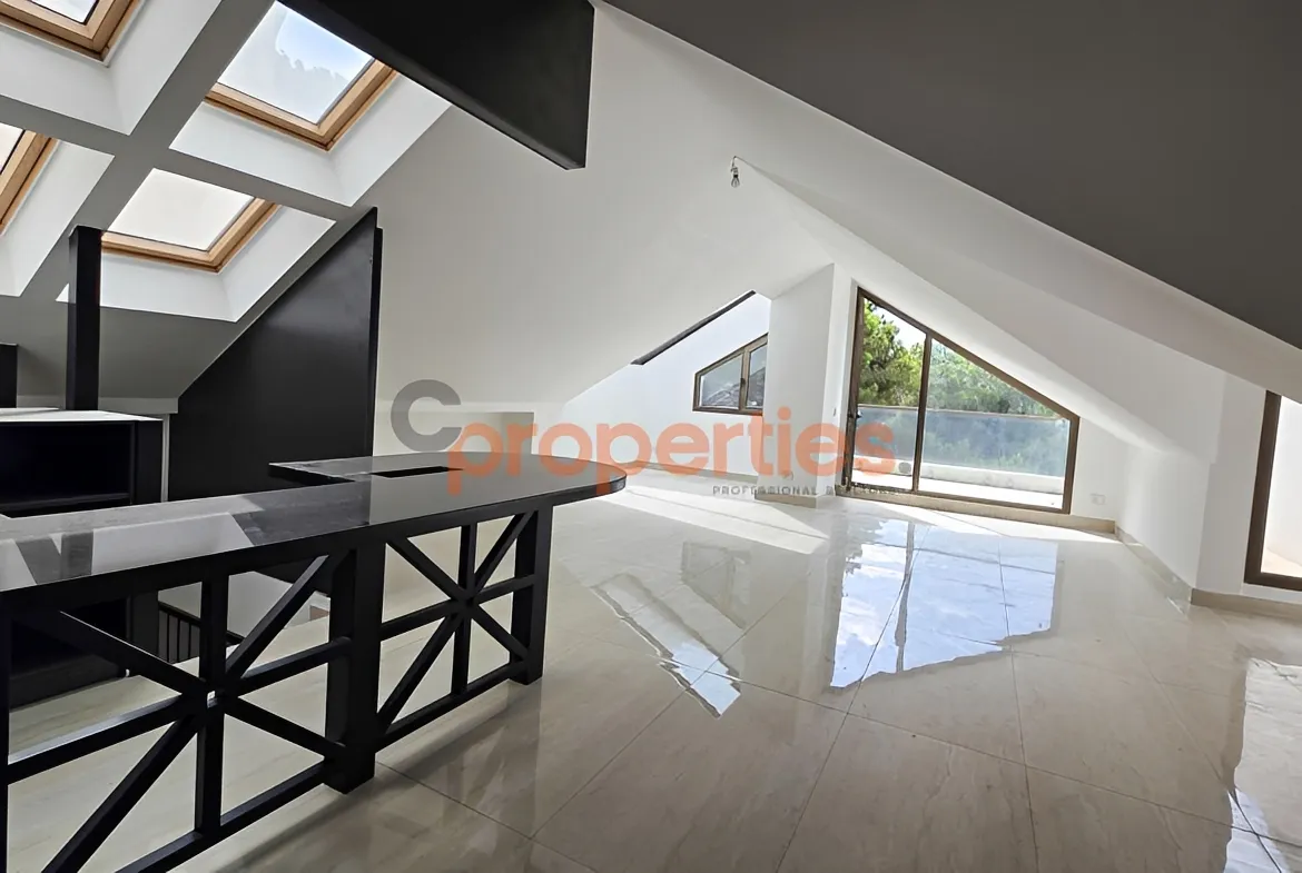 Duplex for Sale in Mansourieh - 3 bed, 3 bath