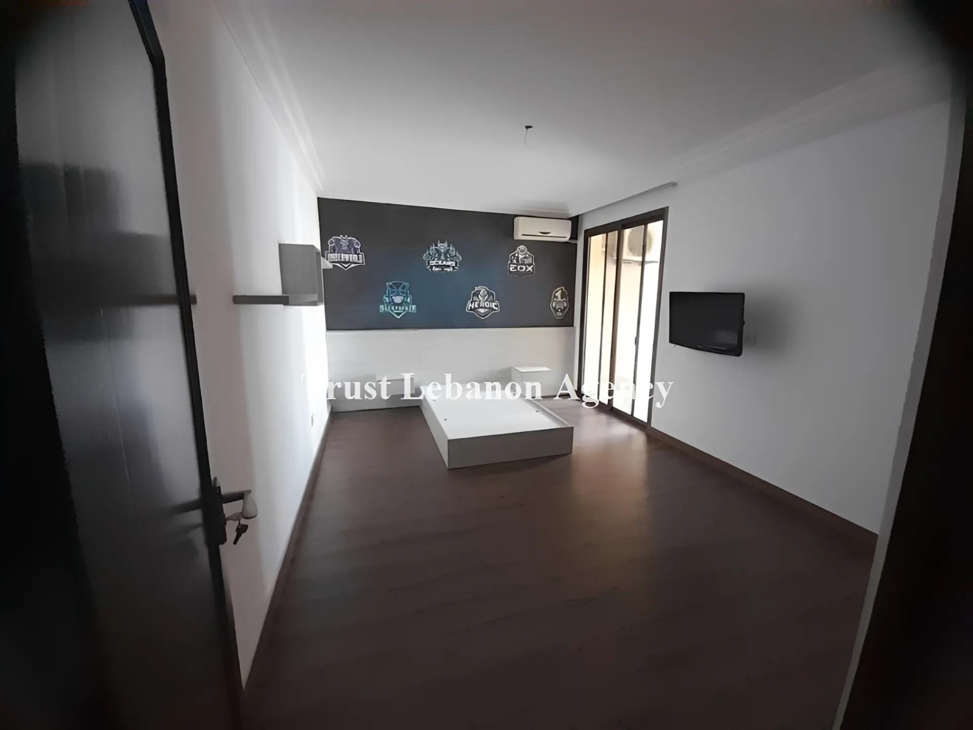 Apartment for Sale in Bachoura Beirut Lebanon - 4 bed, 4 bath