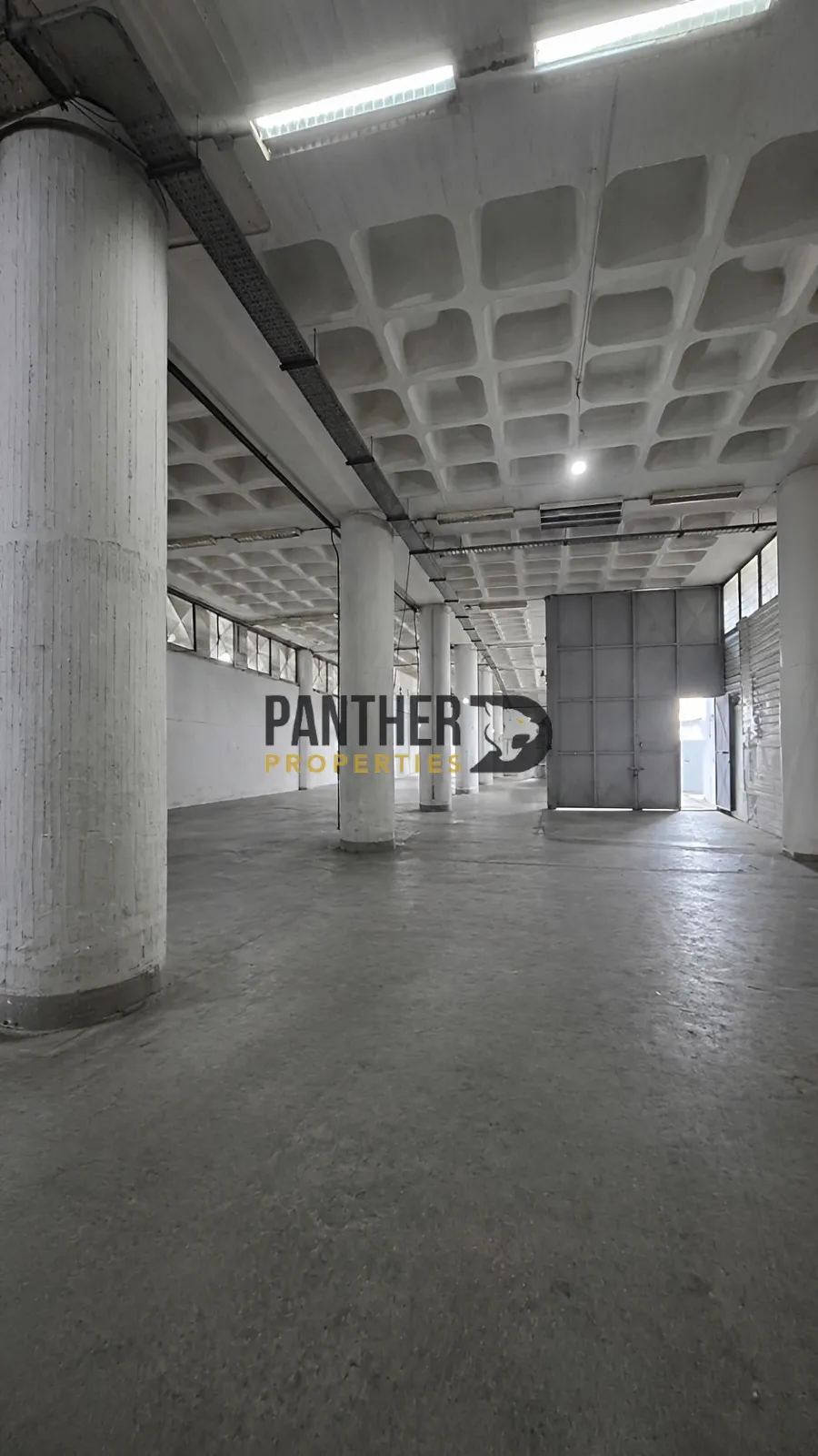 Commercial for sale in Dekwaneh, lebanon