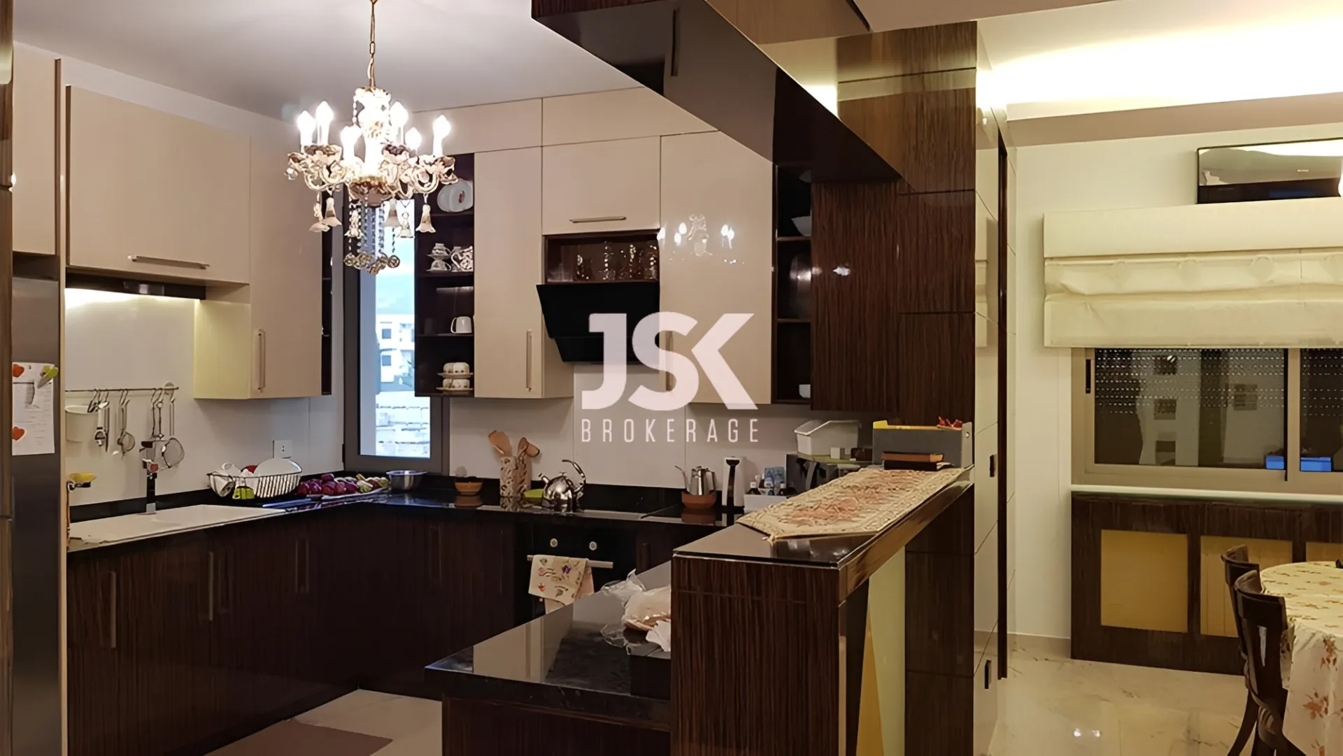 Apartment for Sale in Halat, Lebanon - 4 bed, 3 bath