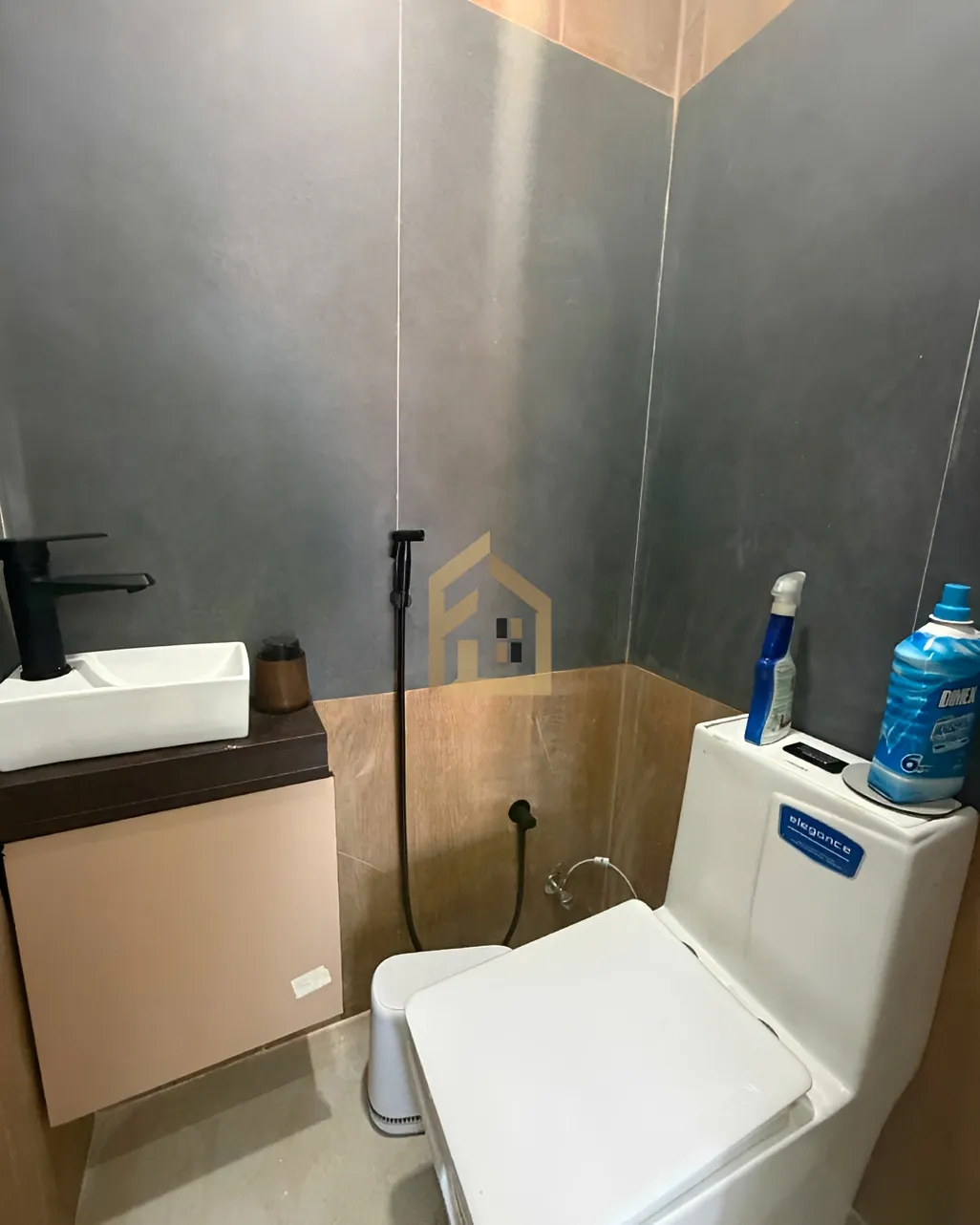 Office for rent in Hamra, Beirut, Lebanon
