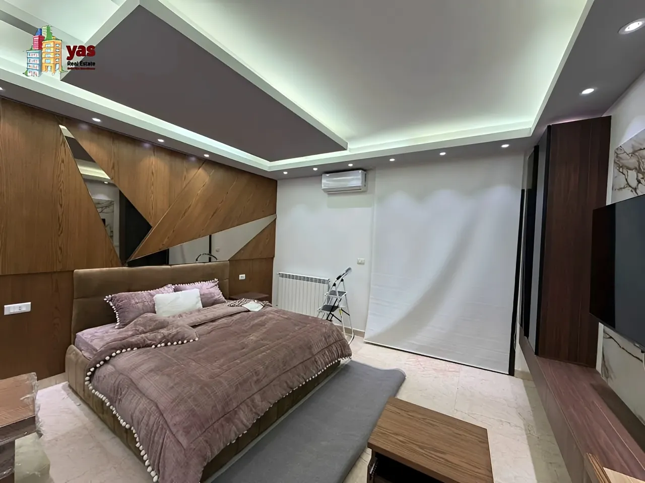 Apartment for Sale in Ballouneh