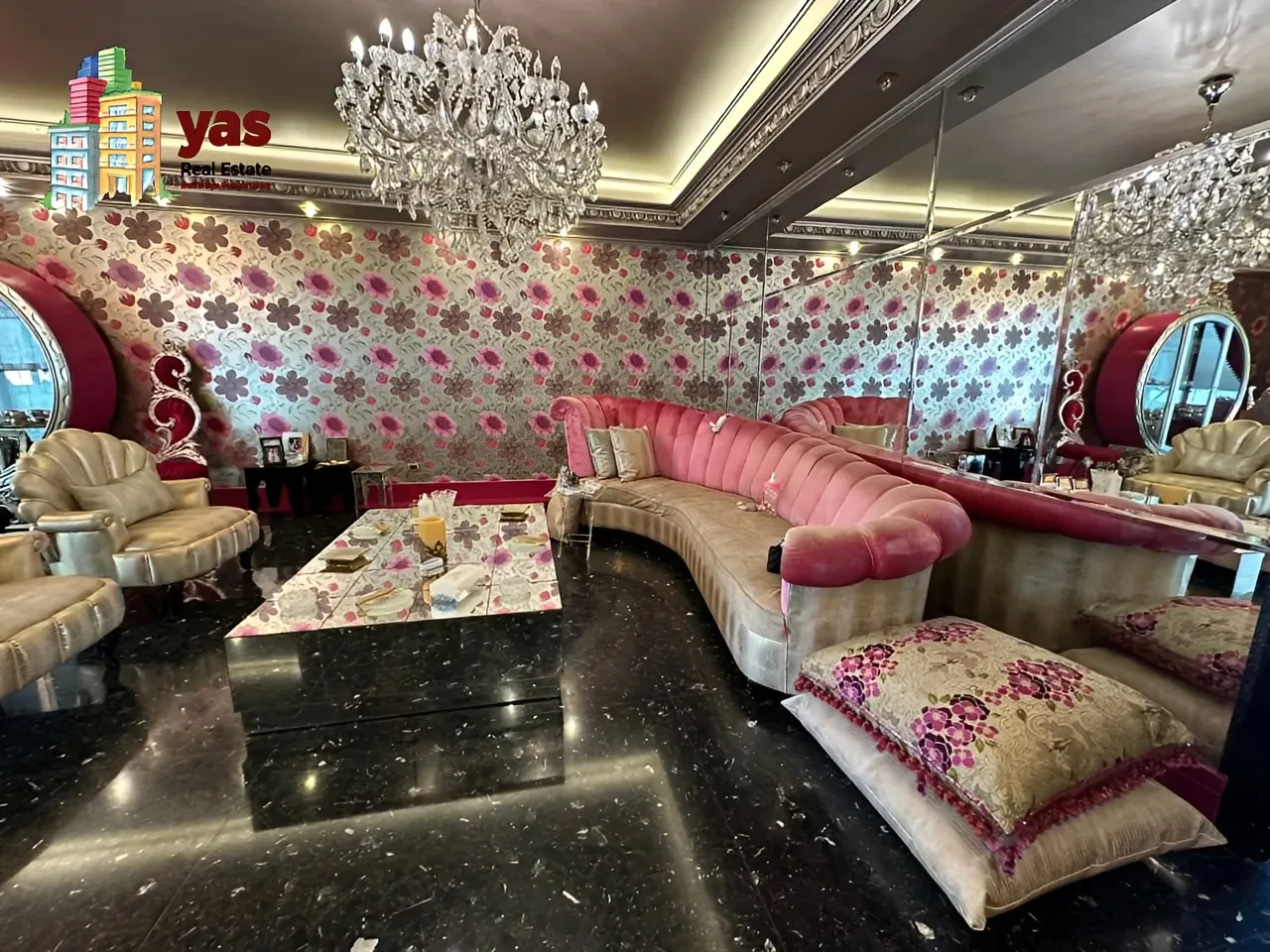 Apartment for Sale in Ain Al Mraiseh