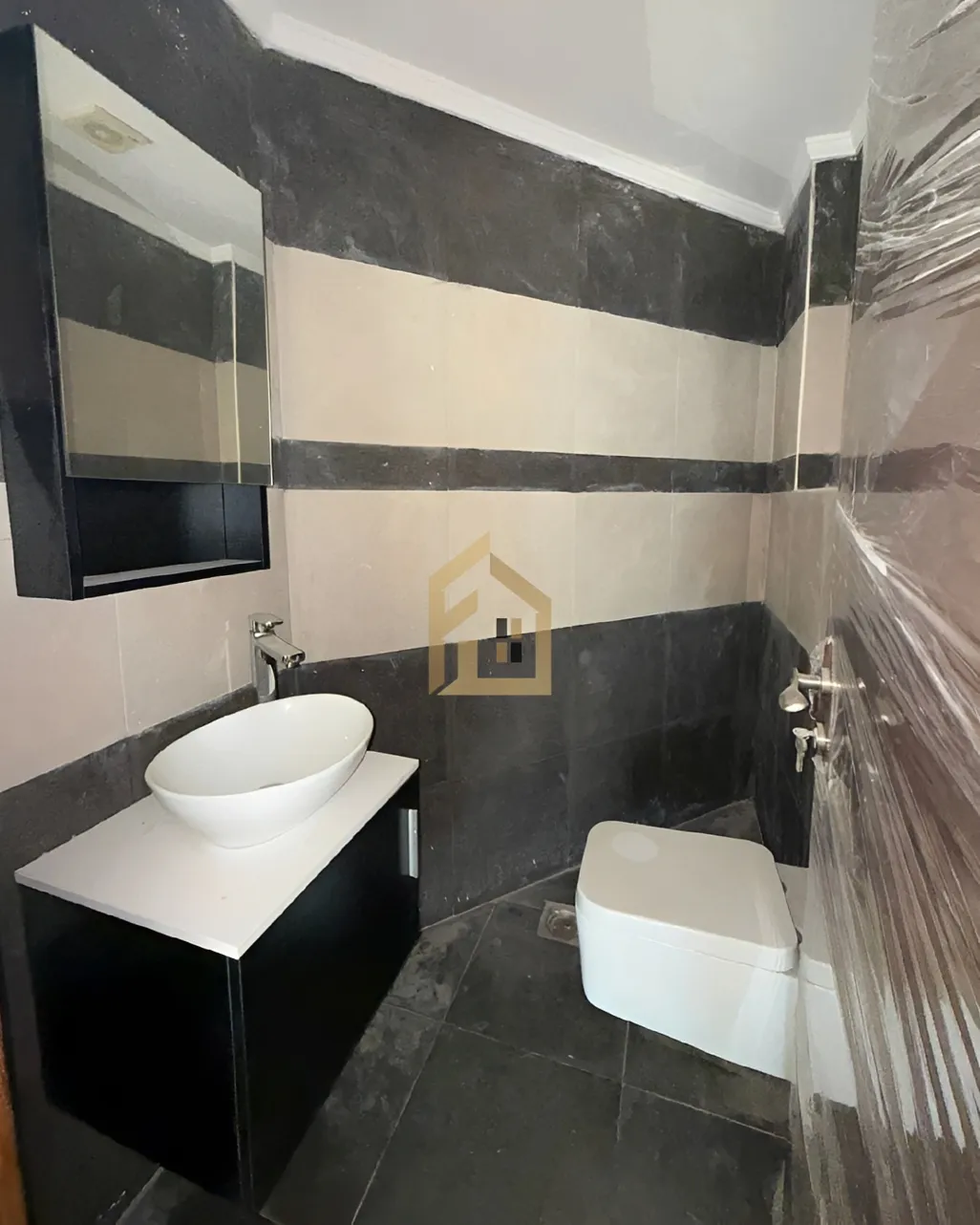 Apartment for sale in Rabweh, Bayrut, Lebanon - 3 bed, 4 bath