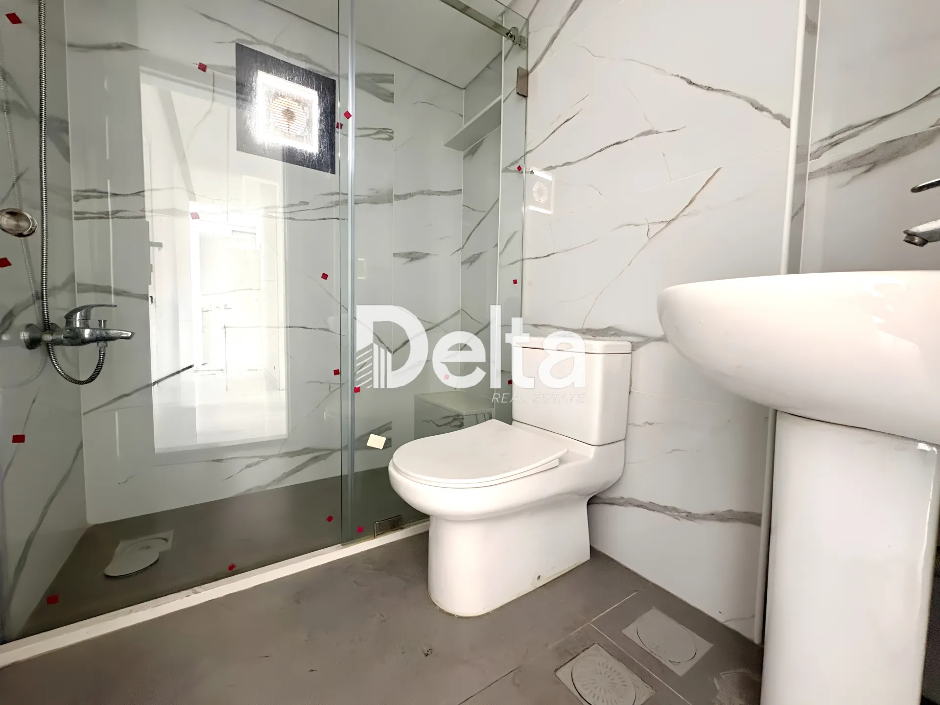 Apartment for sale in Sakiet El Janzeer