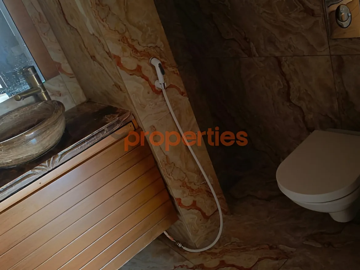Apartment for Sale in Louaizeh