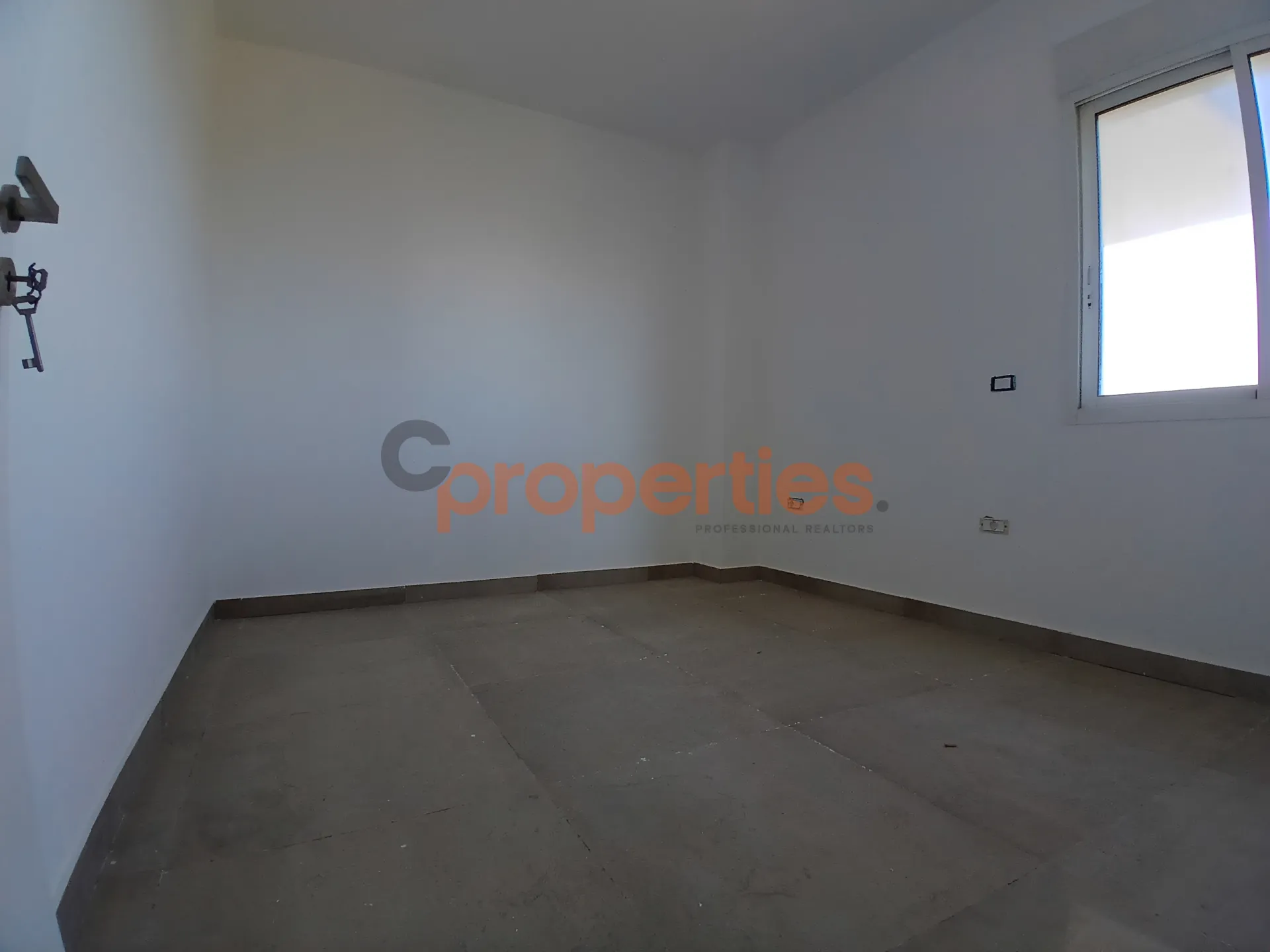 Chalet for Sale in Aannaya - 2 bath