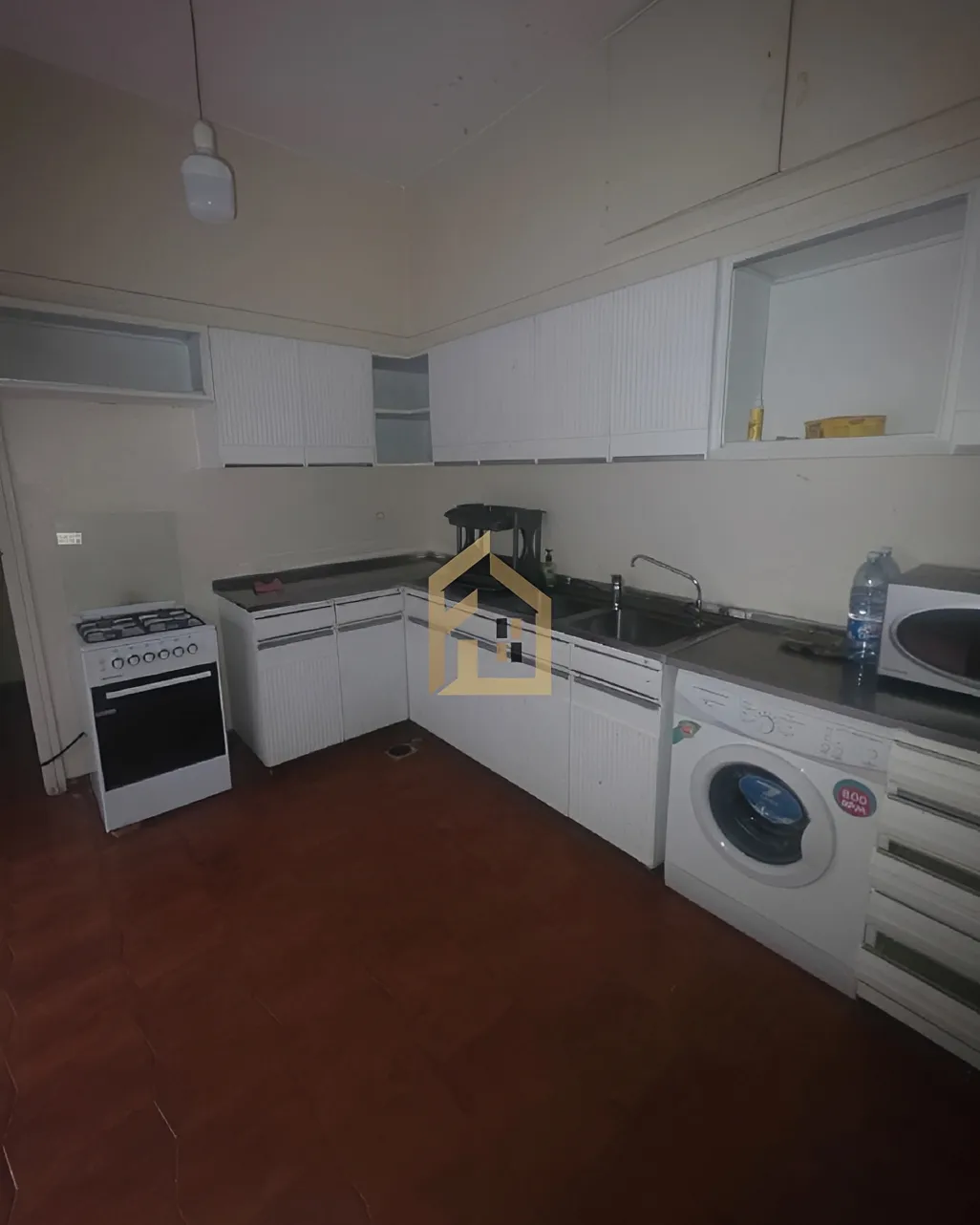 Apartment for rent in Achrafieh, Beirut, Lebanon - 2 bed, 3 bath