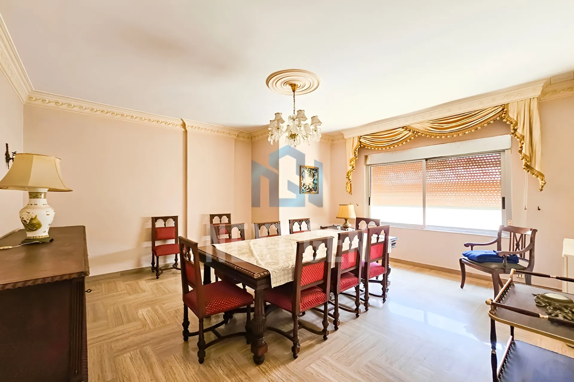 Apartment for rent in Ain El Tineh, Beirut, Lebanon