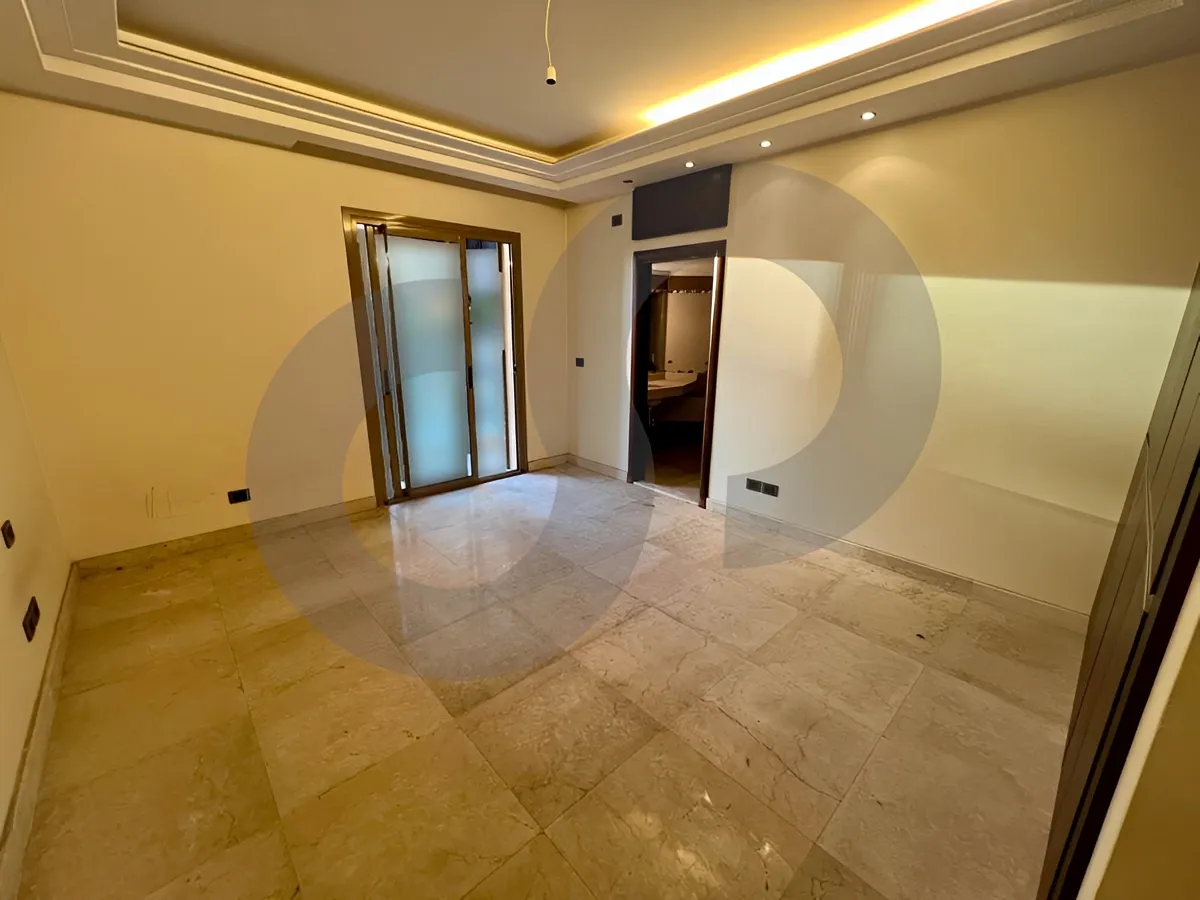 Apartment for Sale in Tallet El Khayyat, Bayrut, Lebanon