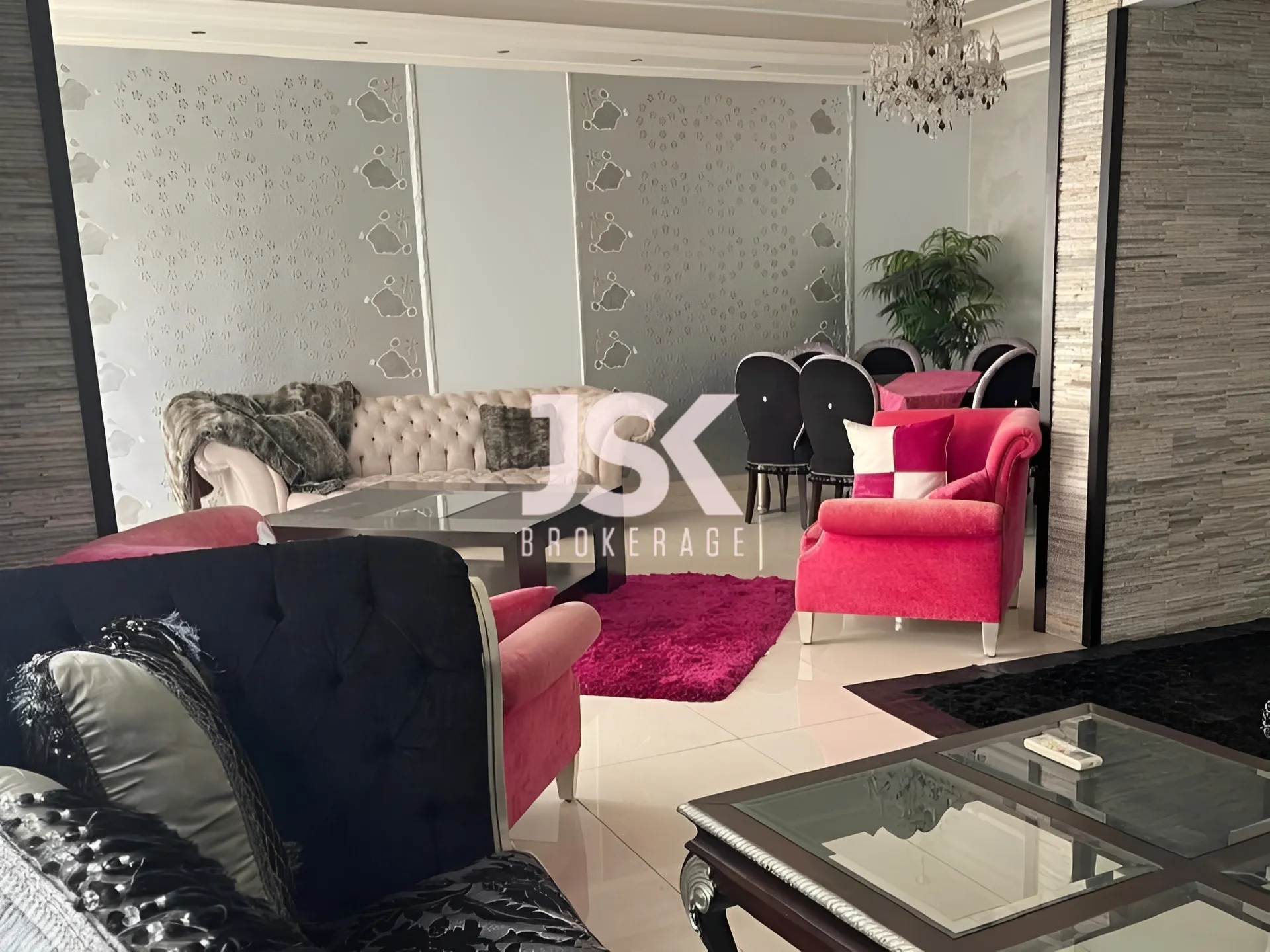 Apartment for Rent in Sanayeh, Beirut, Lebanon - 2 bed, 2 bath