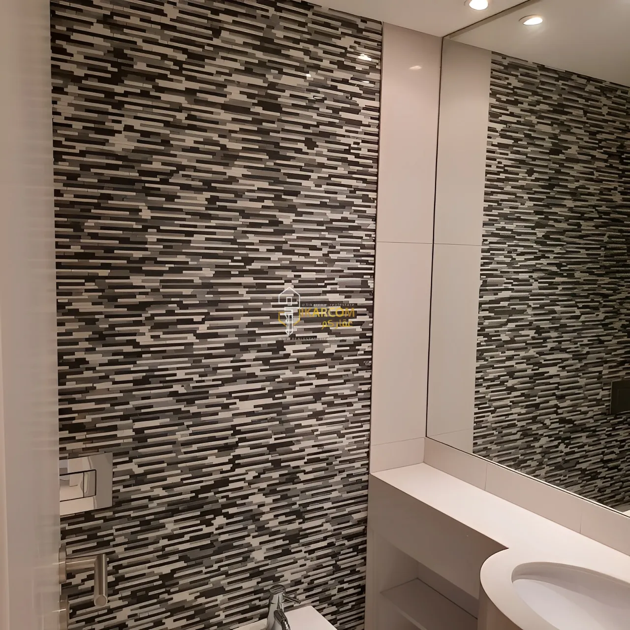 Apartment for Rent in Downtown