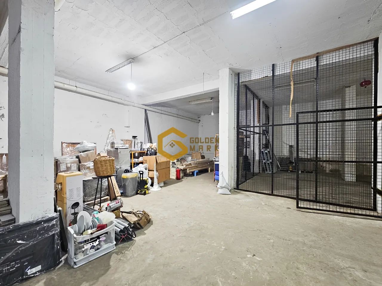 Warehouse for rent in Gemmayzeh