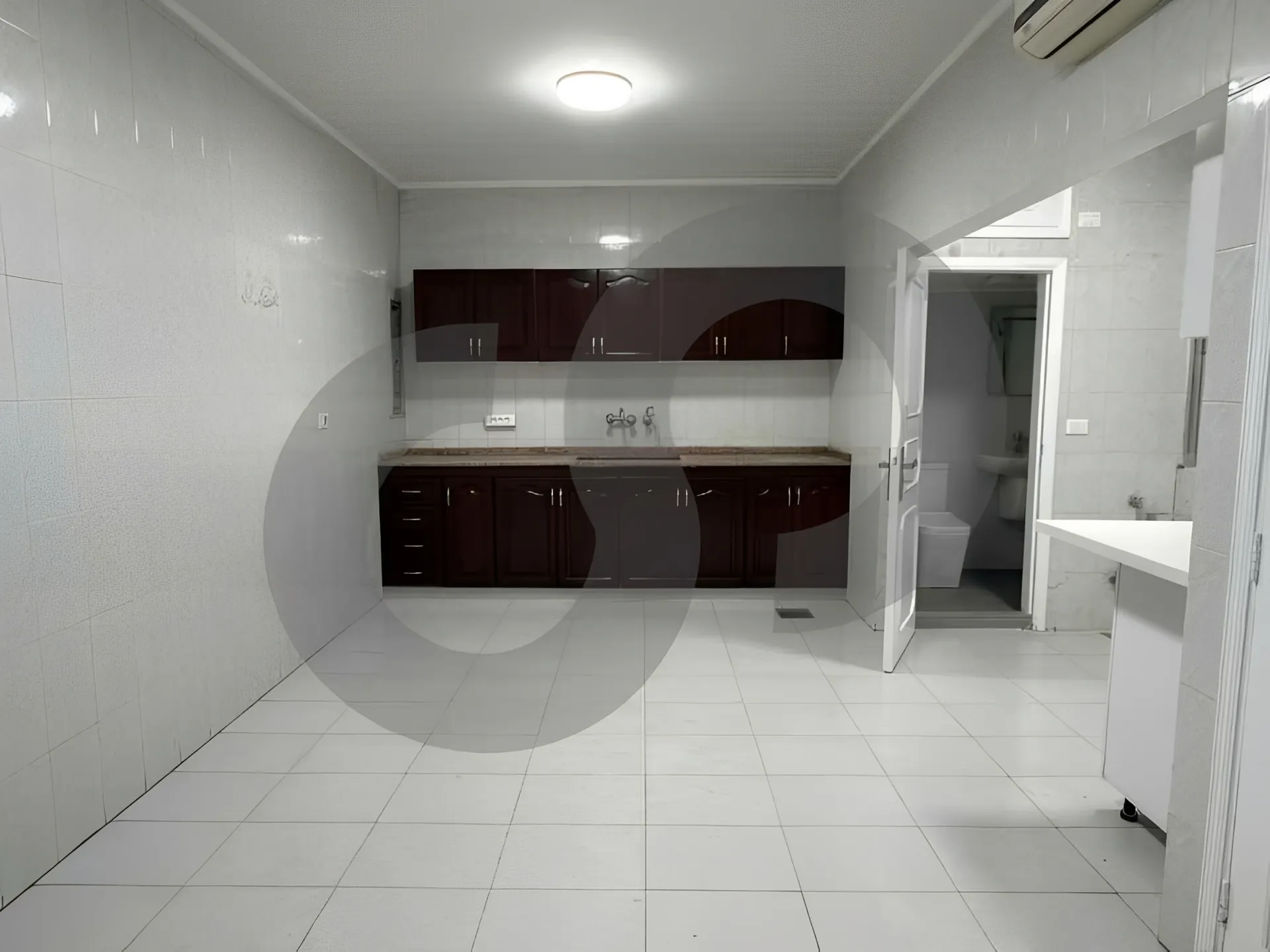 Apartment for Sale in Kraytem, Beirut, Lebanon - 4 bed, 3 bath