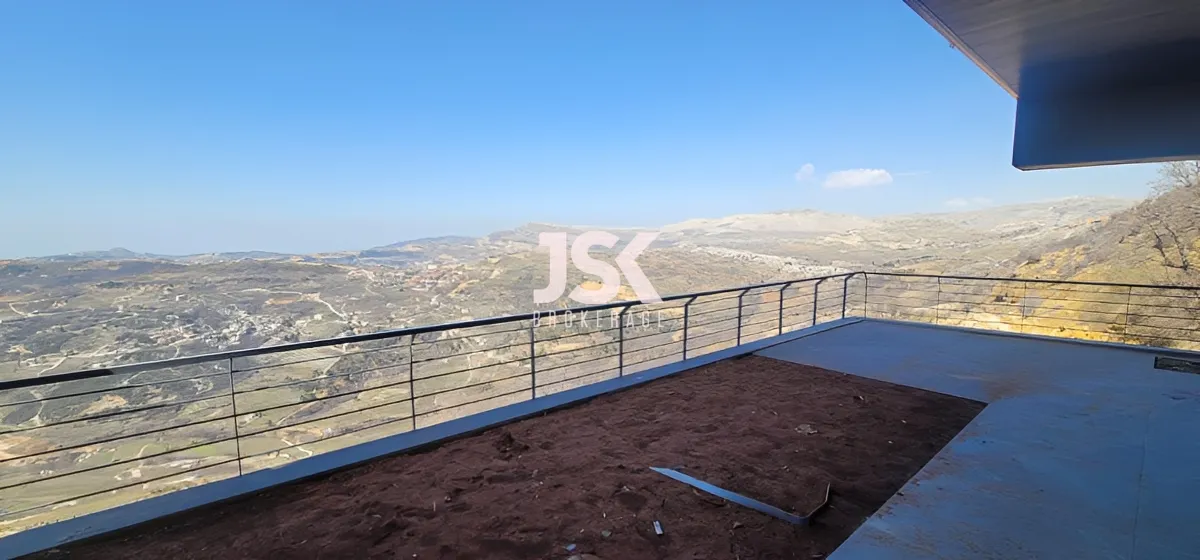 Chalet for sale in Faqra - 3 bed, 3 bath
