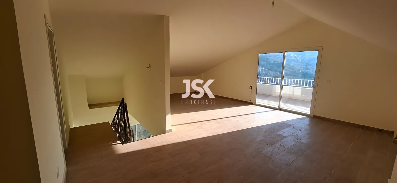 Duplex for Sale in Qennabet Broummana