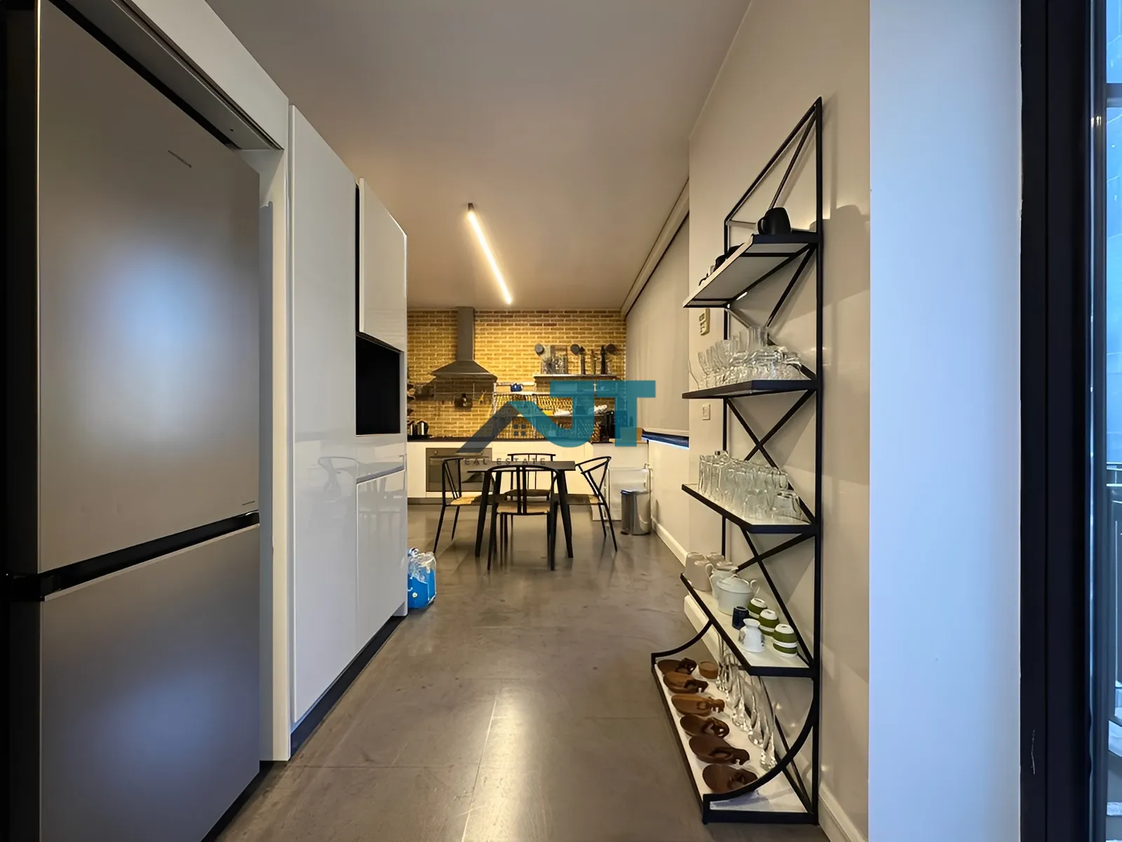 Loft For Rent in Caree d'or, achrafieh - 3 bed, 3.5 bath