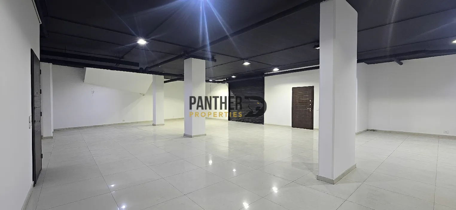 Showroom for rent in Louaizeh, lebanon